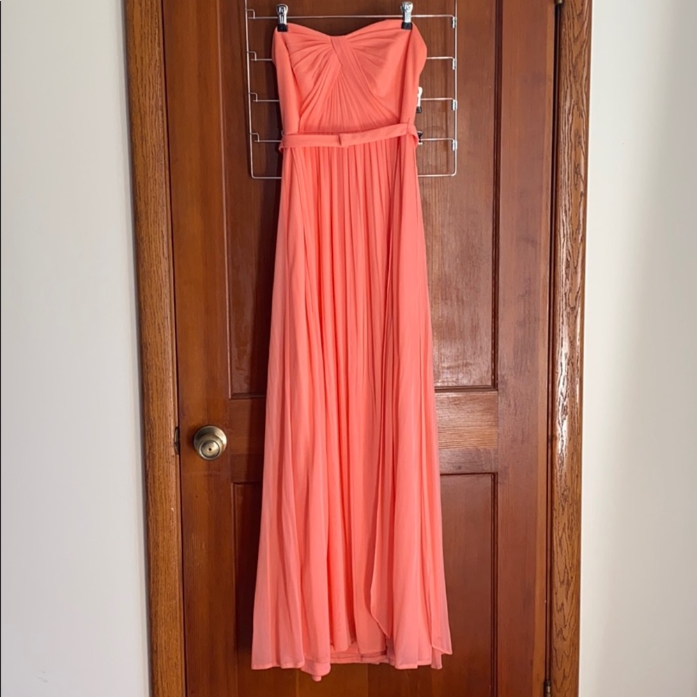 David’s Bridal Versa Coral Bridesmaid Dress EUC